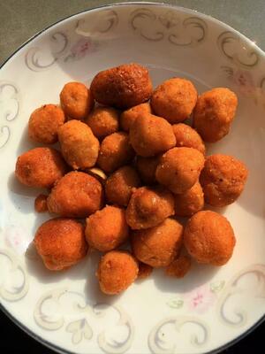 Σνακ Αράπικων Φιστικιών Golden Yolk Crunch με Κρόκο Αυγού και Πικάντικη Γεύση σε Προσαρμοσμένη Συσκευασία OEM