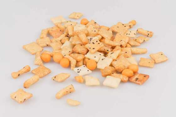 Μείγμα Κράκερ Ρυζιού με Γεύση Τσίλι με Φιστίκια, Πιστοποιημένο από BRC - Σνακ Munchines